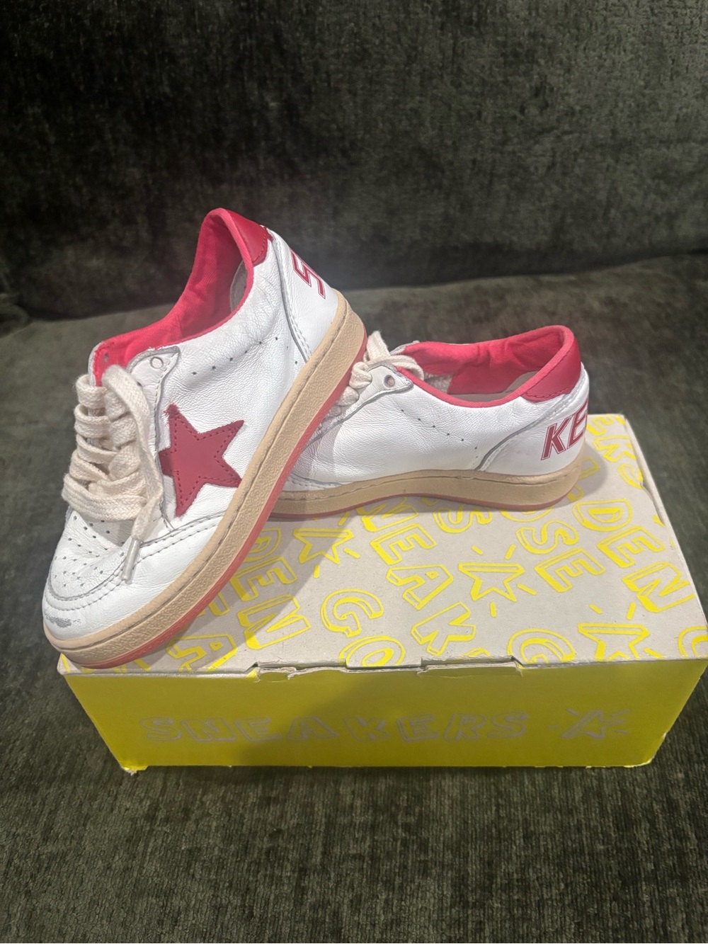 Preowned GOLDEN GOOSE BALLSTAR KIDS SNEAKERS SIZE 27 Red/White With Box US 10